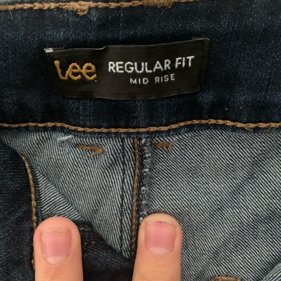 Lee regular fit mid rise jean shorts - Picture 6 of 8